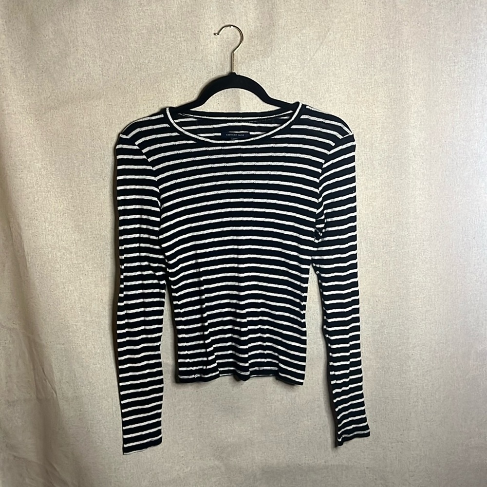 American Eagle Women’s Long Sleeve Tee